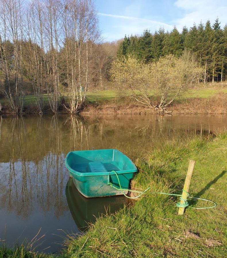 Hotel Wildberry Glamping Orgères-la-Roche Exteriér fotografie