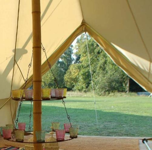 Hotel Wildberry Glamping Orgères-la-Roche Exteriér fotografie