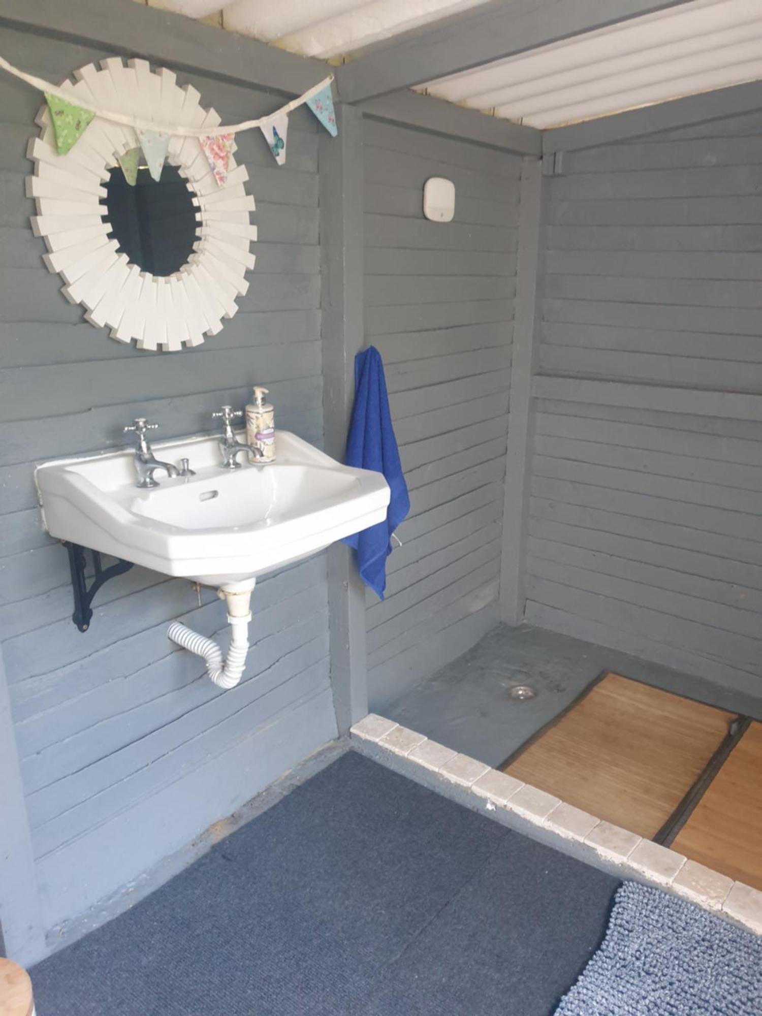 Hotel Wildberry Glamping Orgères-la-Roche Exteriér fotografie
